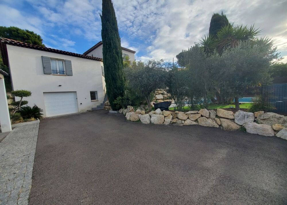 � vendre  Maison Velaux (13880)