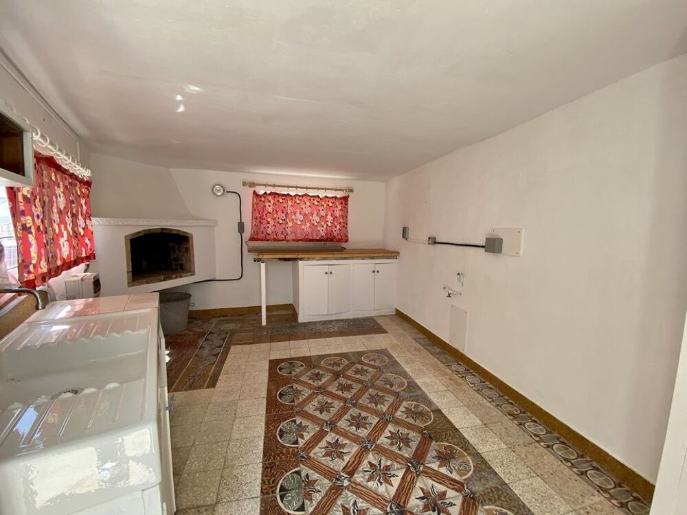  vendre  Maison Saint-Mitre-les-Remparts (13920)