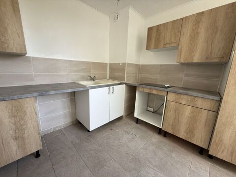  Appartement  louer 4 pices 80 m