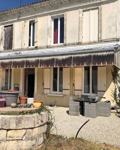   MAISON ANCIENNE AVEC GRAND TERRAIN ET GARAGE Maison - 4 pi�ce(s) - 203 m�