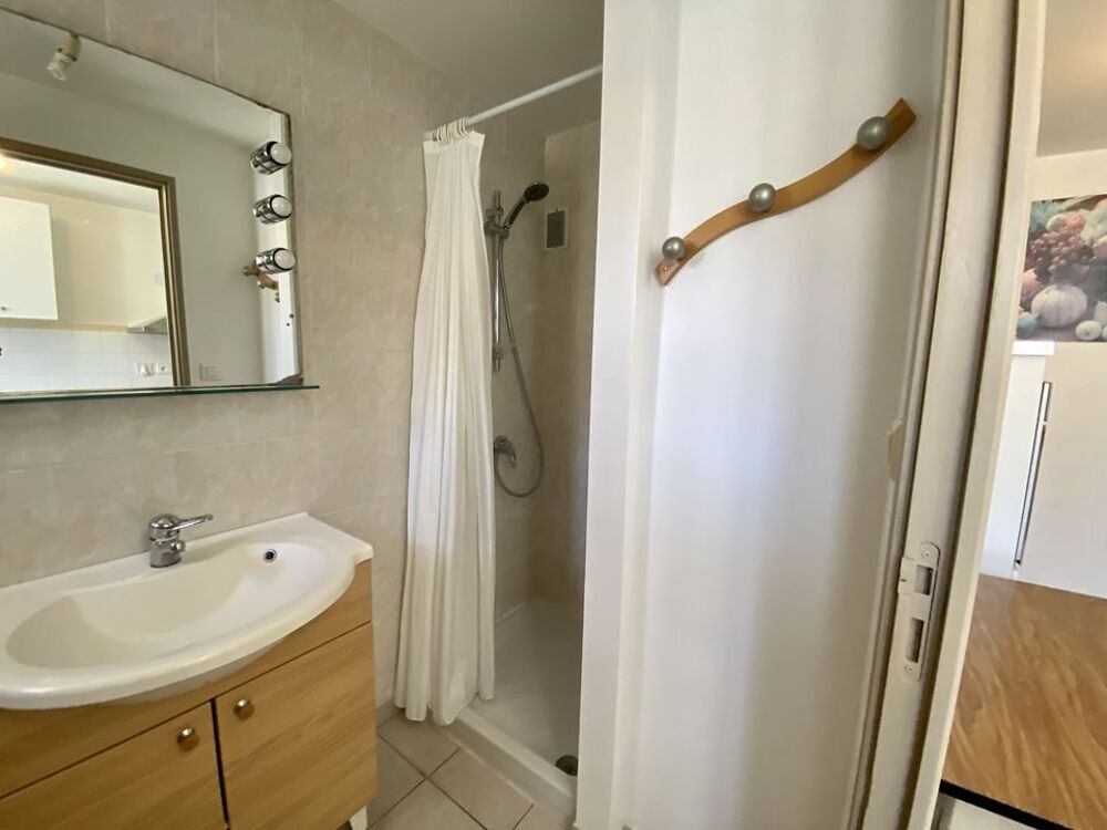  vendre  Maison Saint-Mitre-les-Remparts (13920)