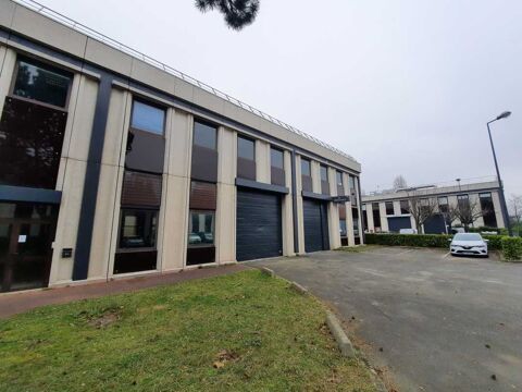 Surface fonctionnelle dotée d'un monte charge - 967 m² divisibles à partir de 148 m² 8461 91140 Villebon sur yvette