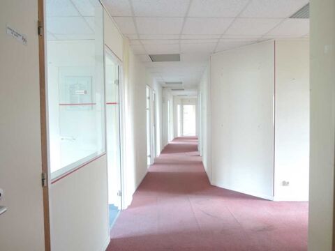   Bureaux - A LOUER - 74 m non divisibles 