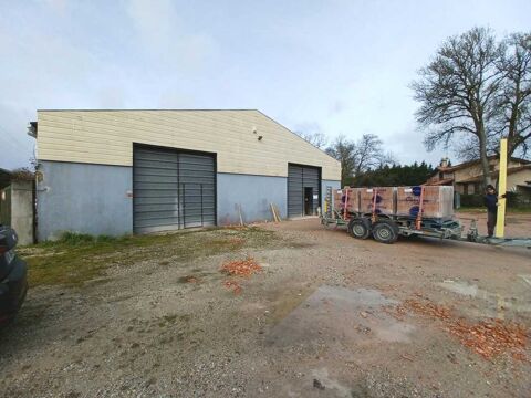 Sur axe passant - 150 m² non divisibles 1001 33320 Le taillan medoc