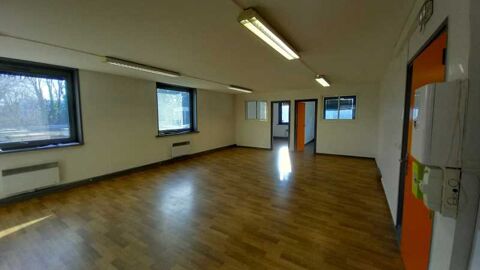 Bureaux - A LOUER - 80 m² non divisibles 950 59650 Villeneuve d'ascq