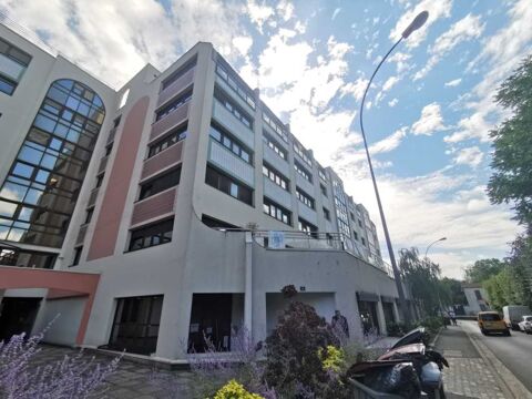 BUREAUX ERPEABLES AU PIED DU RER C. - 2 649 m² divisibles à partir de 336 m² 35311 94200 Ivry sur seine