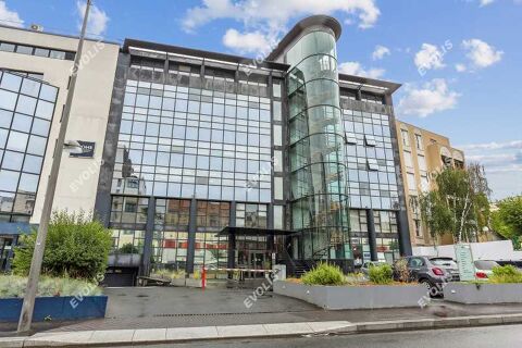 Bureaux - A LOUER - 146 m² non divisibles 3529 92400 Courbevoie