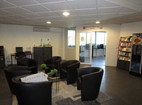 Bureaux - A LOUER - 71 m² non divisibles 799 33700 Merignac