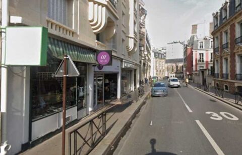 Locaux Commerciaux - A LOUER - 104 m² non divisibles 4000 75116 Paris