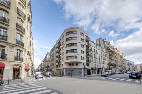 Bureaux - A LOUER - 136 m² non divisibles 5667 75017 Paris