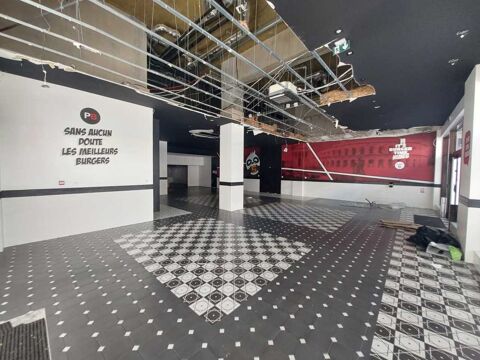 Locaux Commerciaux - A LOUER - 305 m² non divisibles 3431 30900 Nimes
