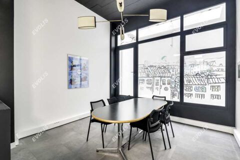 Bureaux - A LOUER - 295 m² non divisibles 8605 75020 Paris