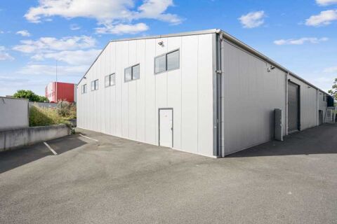 Locaux d'Activités - A LOUER - 1 497 m² non divisibles 8338 01480 Fareins