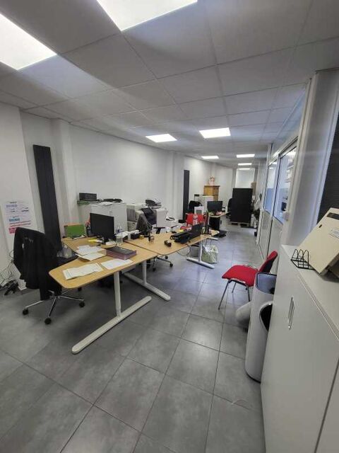 Bureaux - A LOUER - 72 m² non divisibles 2850 75014 Paris
