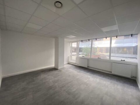   Bureaux - A LOUER - 47 m non divisibles 