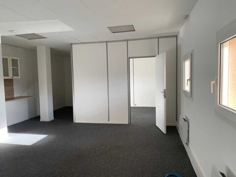   Bureaux - A LOUER - 160 m² divisibles à partir de 80 m² 