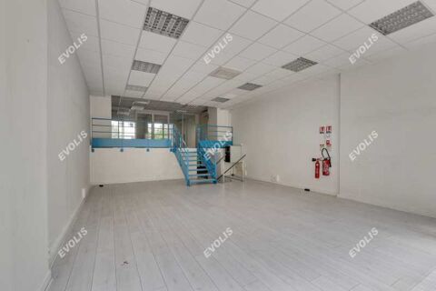 Bureaux - A VENDRE - 157 m² non divisibles 975000 75019 Paris