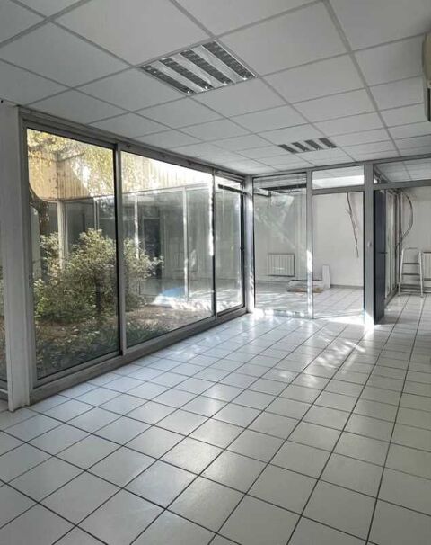 Bureaux - A LOUER - 200 m² non divisibles 3000 38000 Grenoble