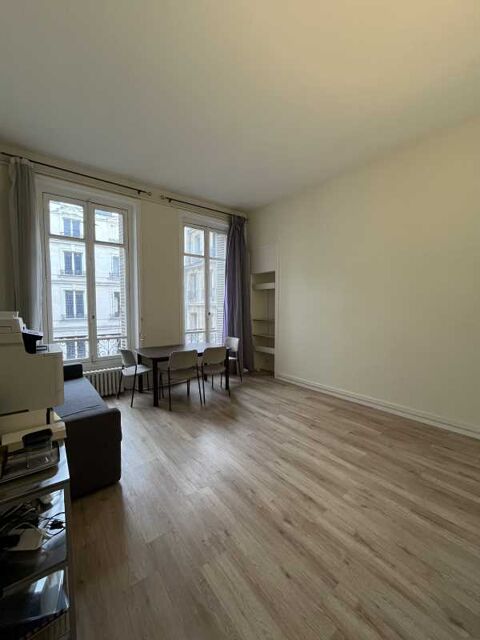 Bureaux - A LOUER - 130 m² non divisibles 6608 75001 Paris