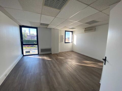 Bureaux - A LOUER - 200 m² non divisibles 2000 59650 Villeneuve d'ascq