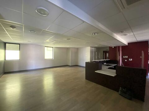 Bureaux - A VENDRE OU A LOUER - 236 m² non divisibles 1100001 33300 Bordeaux