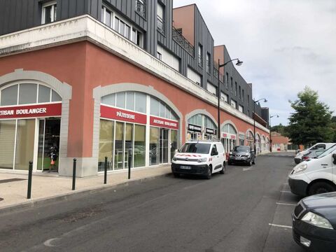 Locaux Commerciaux - A LOUER - 250 m² non divisibles 3750 91100 Corbeil essonnes