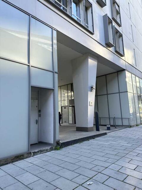 Bureaux - A LOUER - 228 m² non divisibles 3039 38000 Grenoble