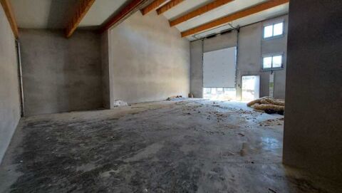   Locaux d'activit - A LOUER - 760 m divisibles  partir de 150 m 