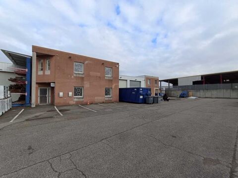 Entrepôts - A LOUER - 754 m² divisibles à partir de 314 m² 4336 69120 Vaulx en velin