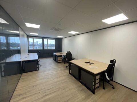   Bureaux - A LOUER - 170 m² divisibles à partir de 20 m² 