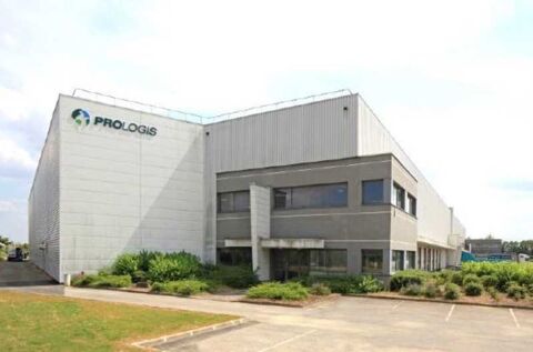 Hauteur libre de 10 mètres - 6 019 m² non divisibles 29072 77290 Compans