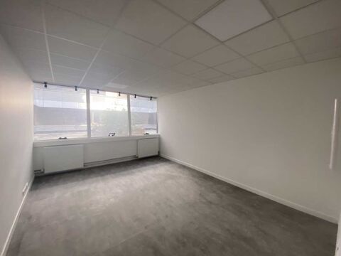  Bureaux - A LOUER - 47 m² non divisibles 