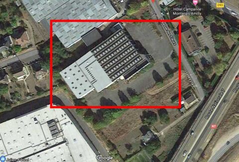   Locaux commerciaux - A VENDRE - 3501 m non divisibles 