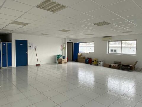 Bureaux - A LOUER - 206 m² divisibles à partir de 96 m² 1632 33610 Canejan
