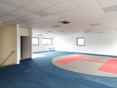 Bureaux - A VENDRE - 197 m² non divisibles 275000 78117 Toussus le noble