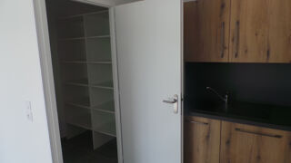  Appartement à louer 3 pièces 70 m²