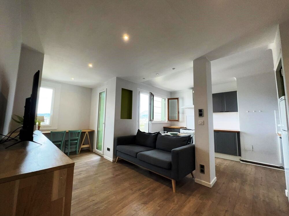 Bel appart T3 lumineux de 60 m² avec une vue magnifique à Annec