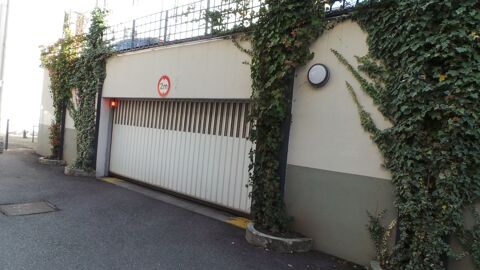  Parking / Garage � louer 12 m�