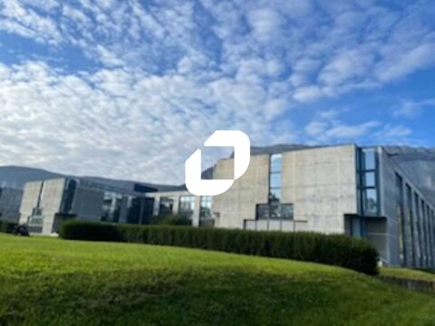 Bureaux - A LOUER - 900 m² non divisibles 8631 38240 Meylan