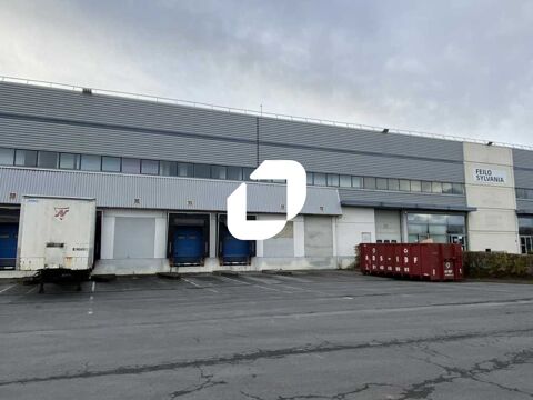 Entrepôts - A LOUER - 3 000 m² non divisibles 15000 60330 Le plessis belleville
