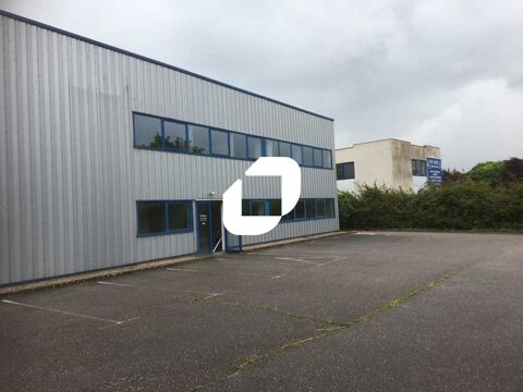 Entrepôts - A LOUER - 960 m² non divisibles 6000 57140 La maxe