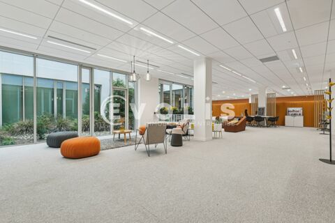   Bureaux - A LOUER - 743 m non divisibles 