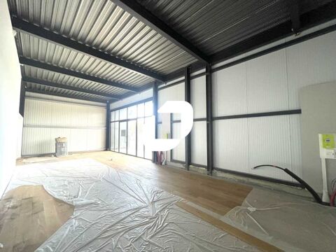 Locaux Commerciaux - A LOUER - 336 m² divisibles à partir de 116 m² 4360 33980 Audenge