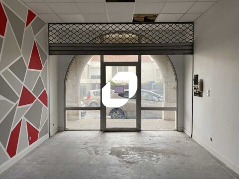 Locaux Commerciaux - A LOUER - 34 m² non divisibles 800 33610 Cestas