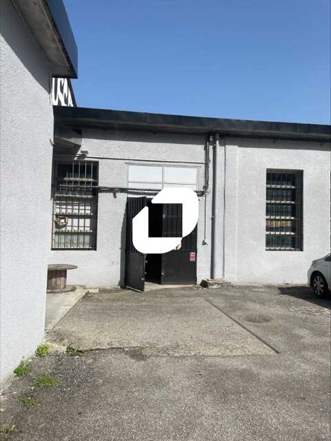 Locaux d'Activités - A LOUER - 352 m² non divisibles 2000 38500 Voiron