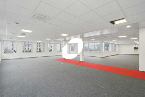 Bureaux - A LOUER - 2 425 m² divisibles à partir de 130 m² 30323 93420 Villepinte