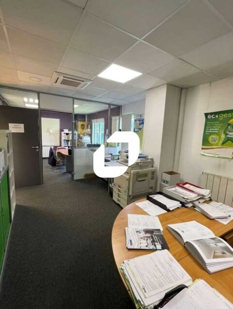   SHOW ROOM - PILATERIE - 446 m non divisibles 