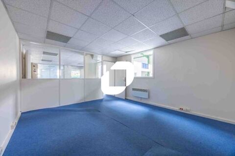 Locaux d'Activités - A LOUER - 1 065 m² divisibles à partir de 509 m² 8431 77400 Saint thibault des vignes