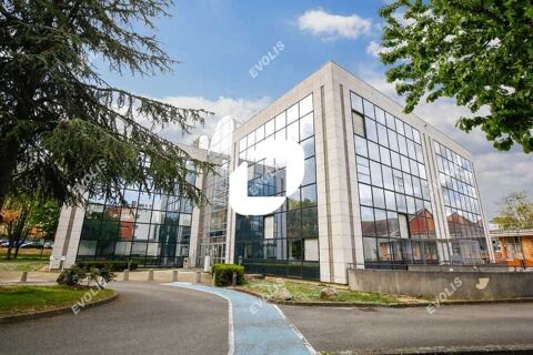 Bureaux - A LOUER - 590 m² divisibles à partir de 105 m² 5408 95800 Cergy
