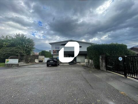 Bureaux - A LOUER - 90 m² non divisibles 900 38330 Saint ismier